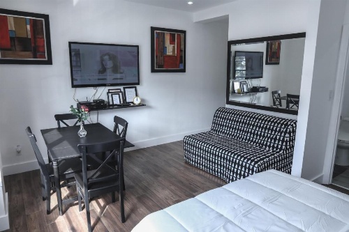 Olsen On the Beach image 28